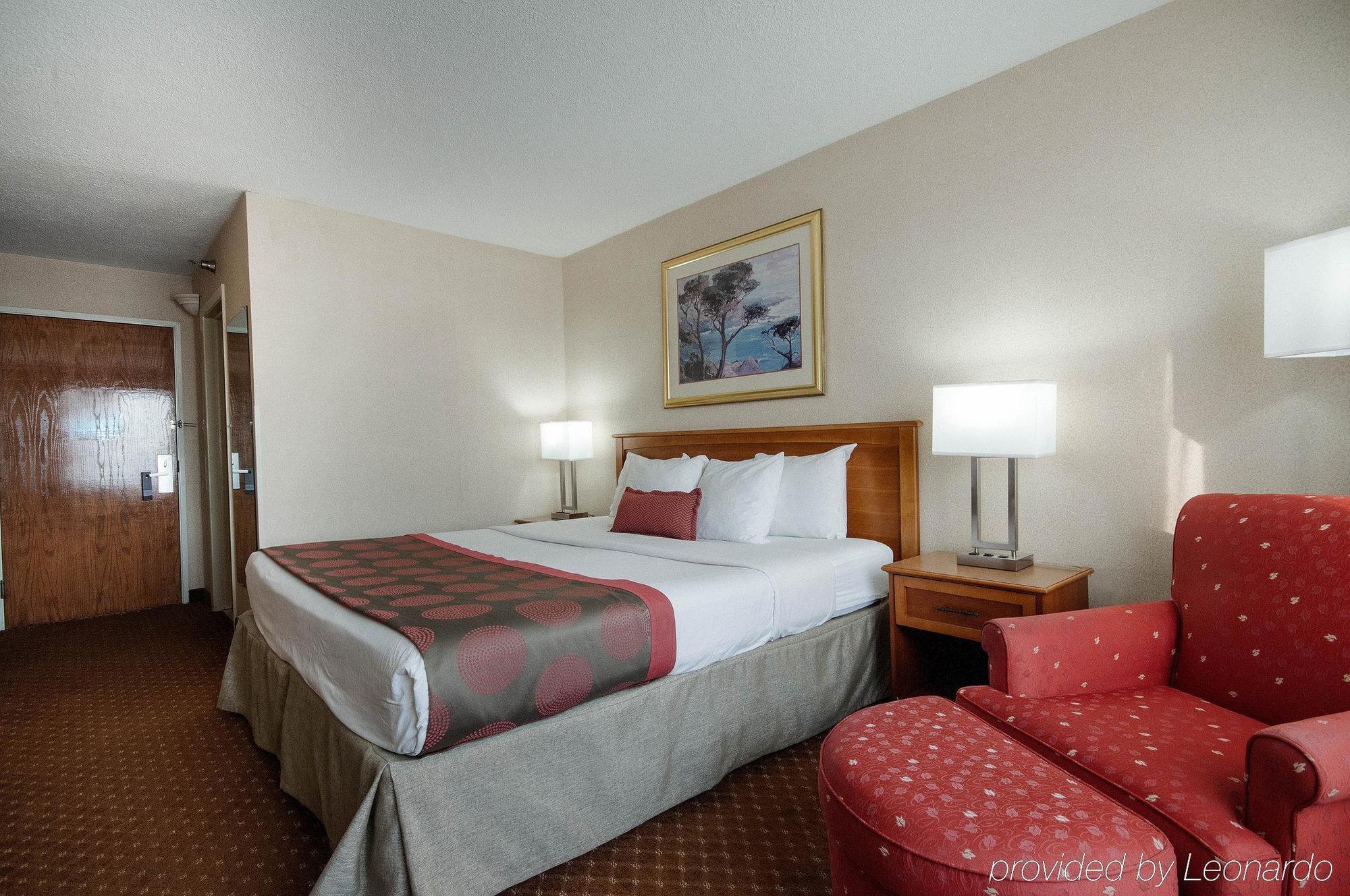 Rodeway Inn Indianapolis I-70 Экстерьер фото