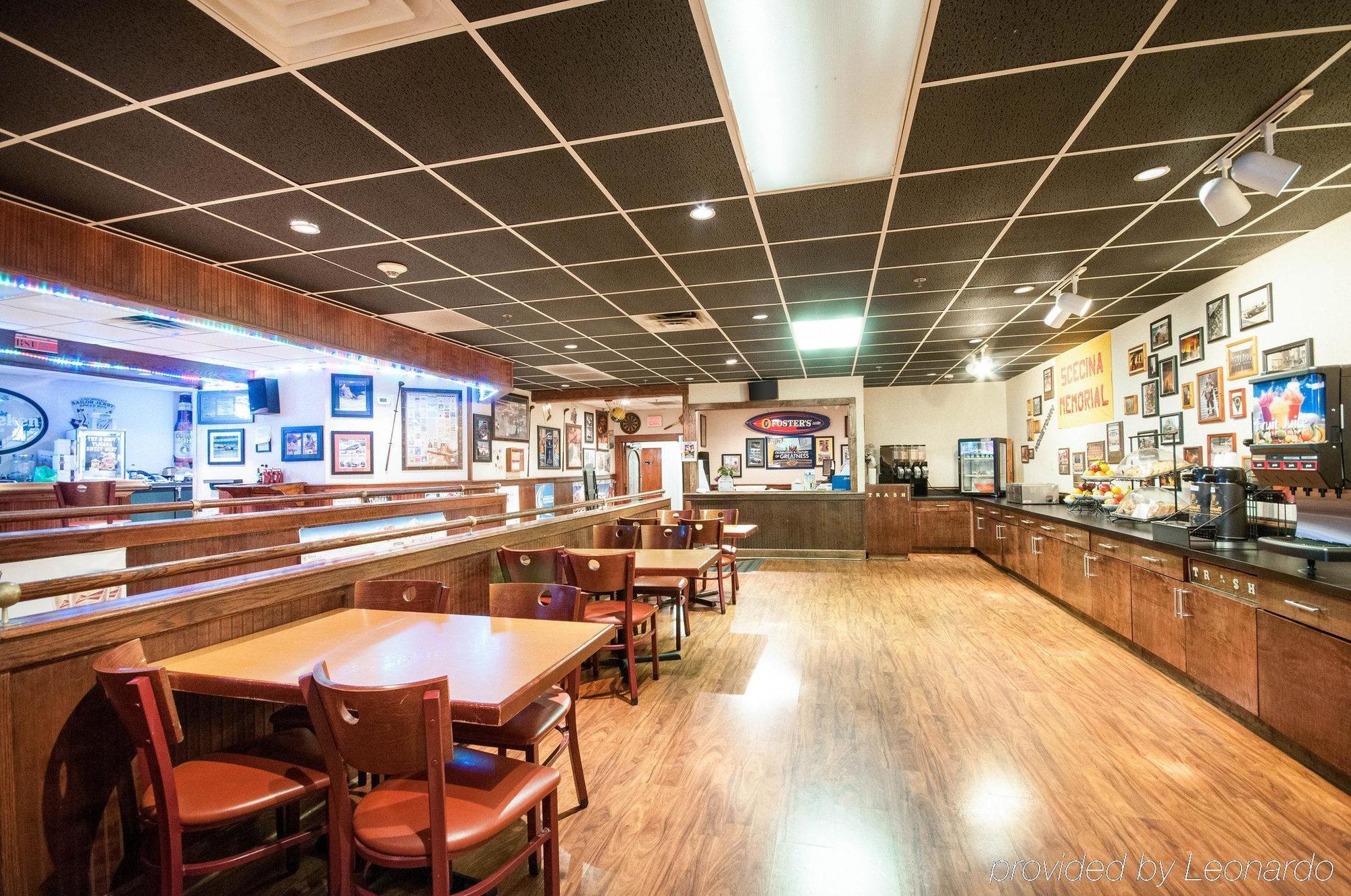 Rodeway Inn Indianapolis I-70 Экстерьер фото